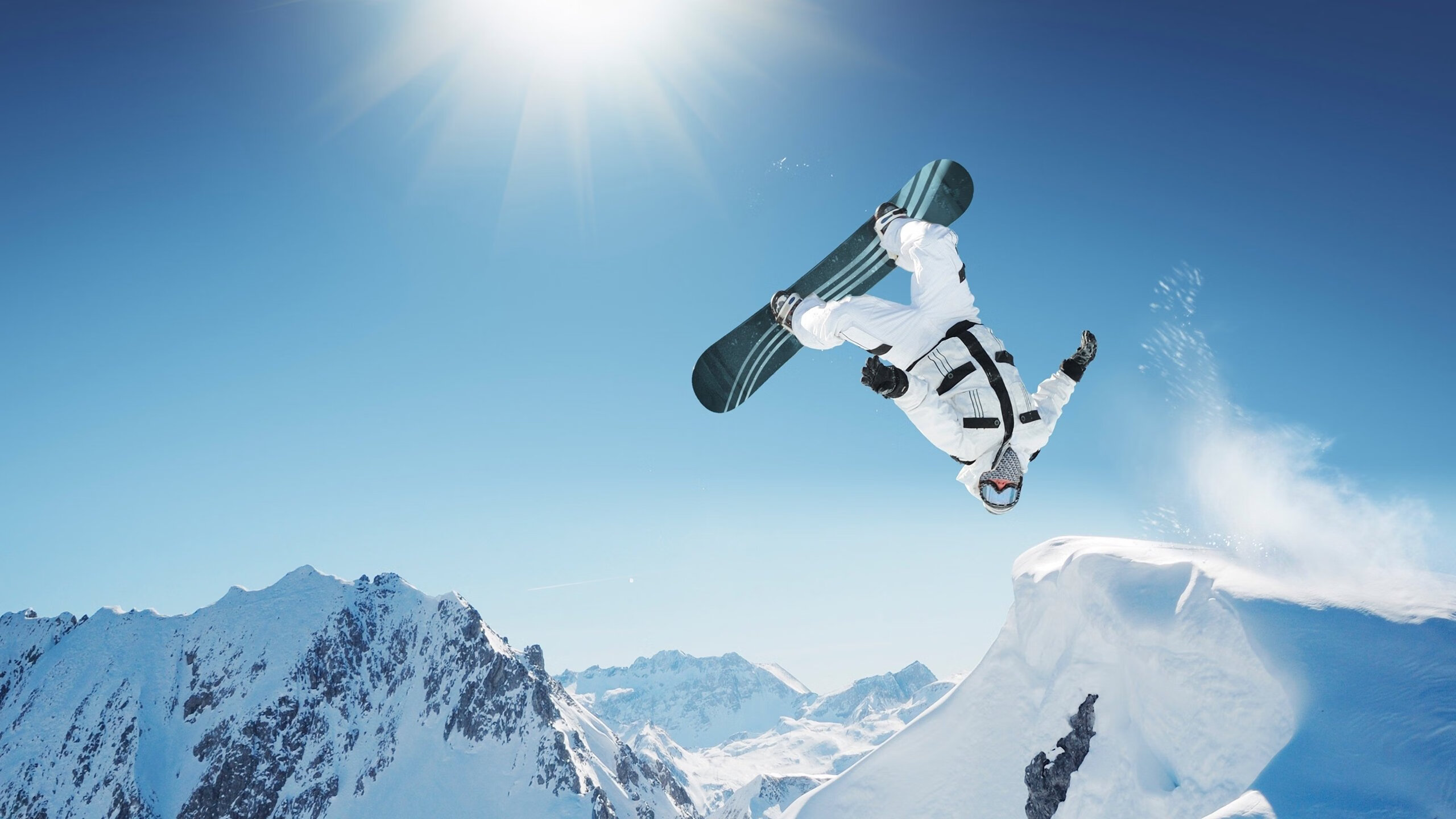 2024北京国际马拉松赛圆满落幕 埃塞俄比亚选手包揽男女冠军